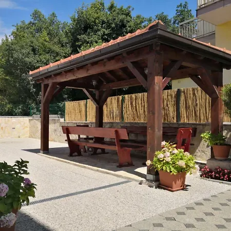 Milas 1,2,3 & 4 * Imotski